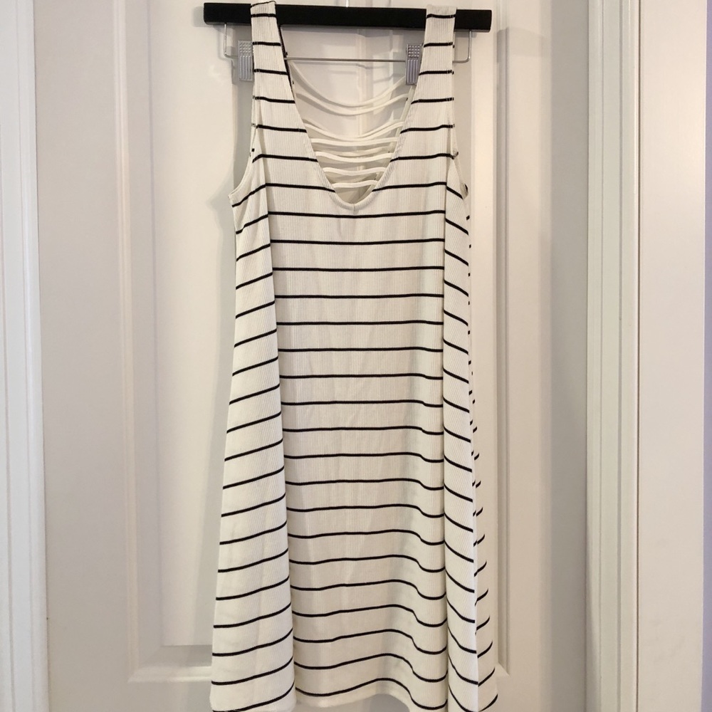 Striped flowy socialite dress